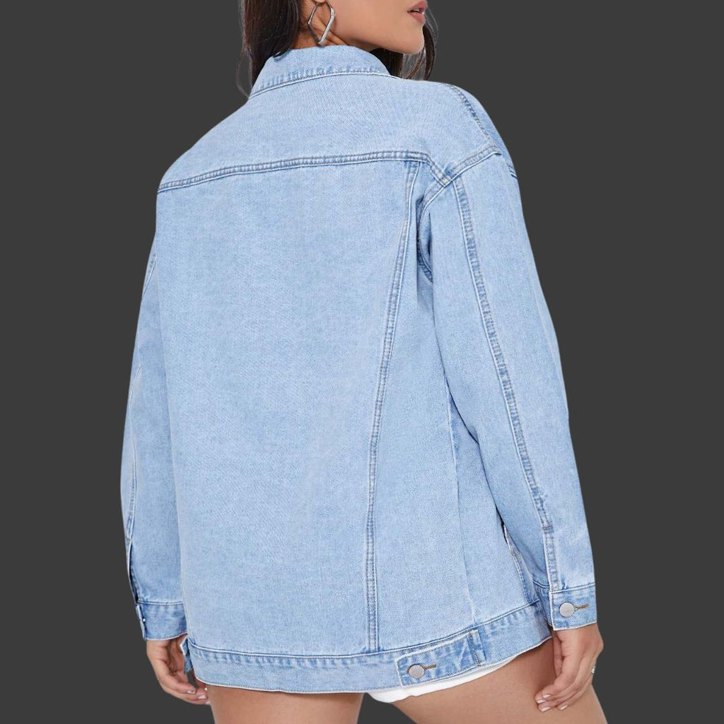Freja – Lång Ljusblå Denimjacka för Dam